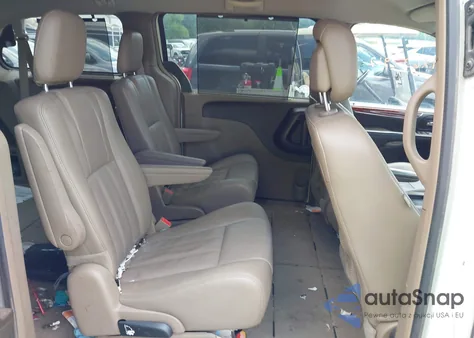 2015 Chrysler Town & Country Touring from USA, damaged, VIN 2C4RC1BG9FR562900